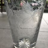 Vase en cristal ciselé avec cerclage en métal argenté