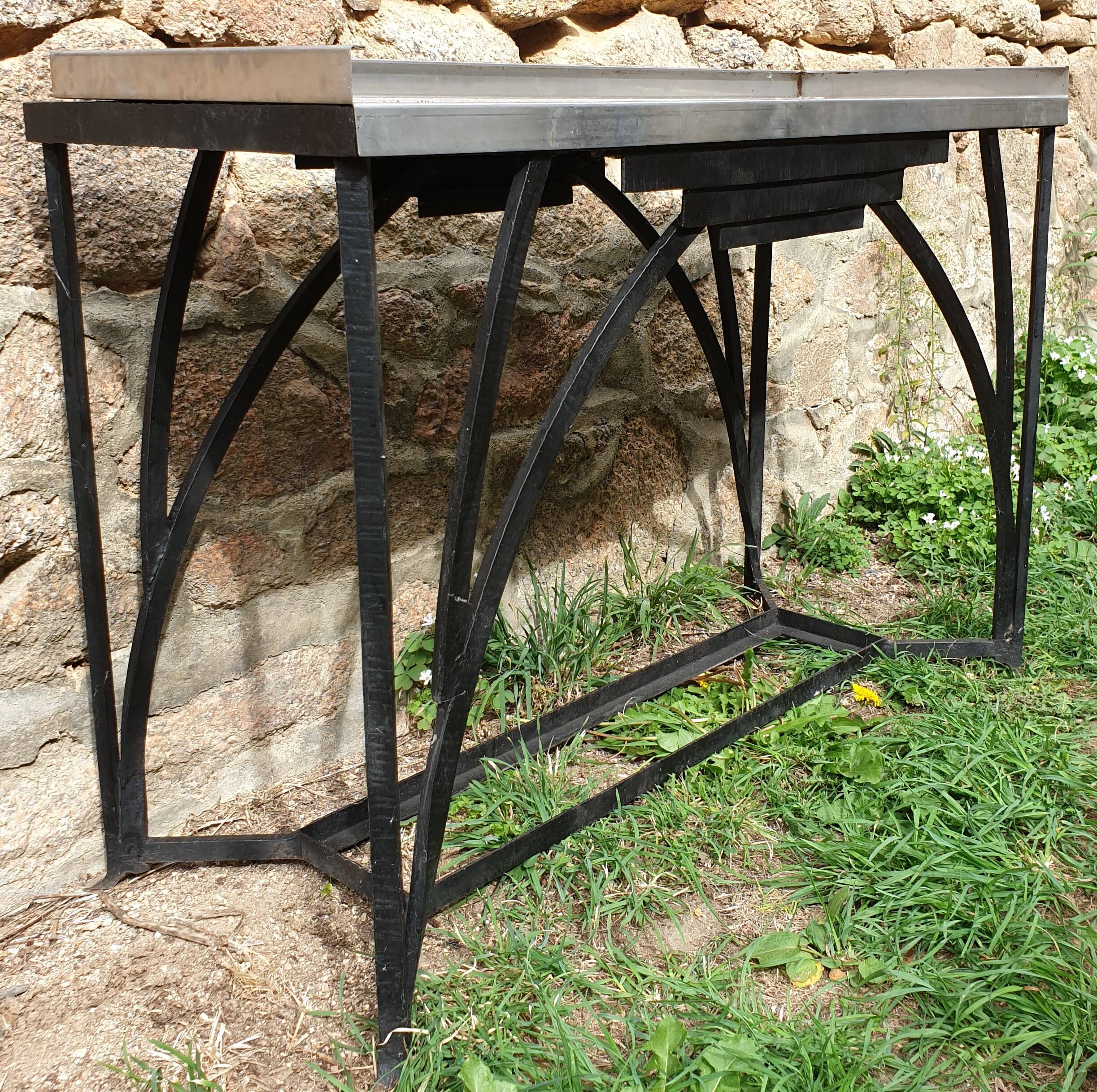 Art Deco console in wrought iron and steel (Art deco, wrought iron and steel console)