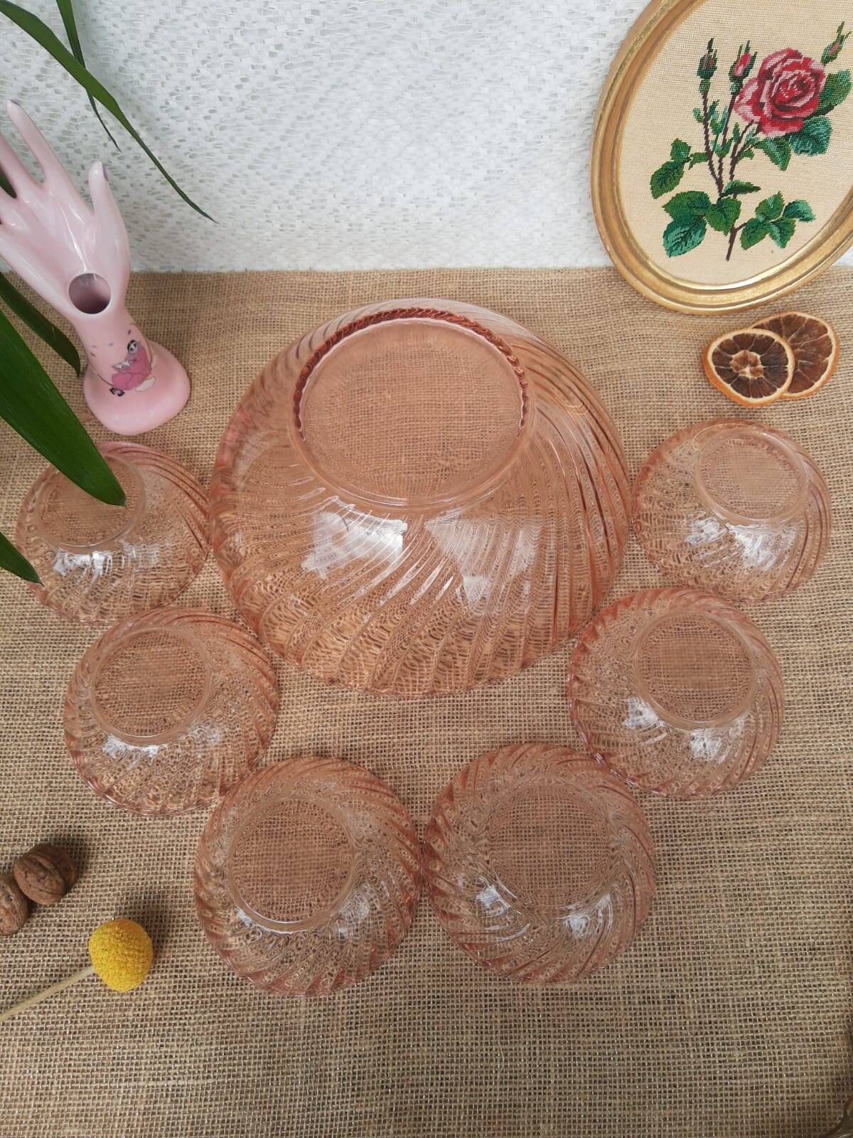 Set of salad bowls and 6 twisted glass bowls Rosaline Arcoroc vintage