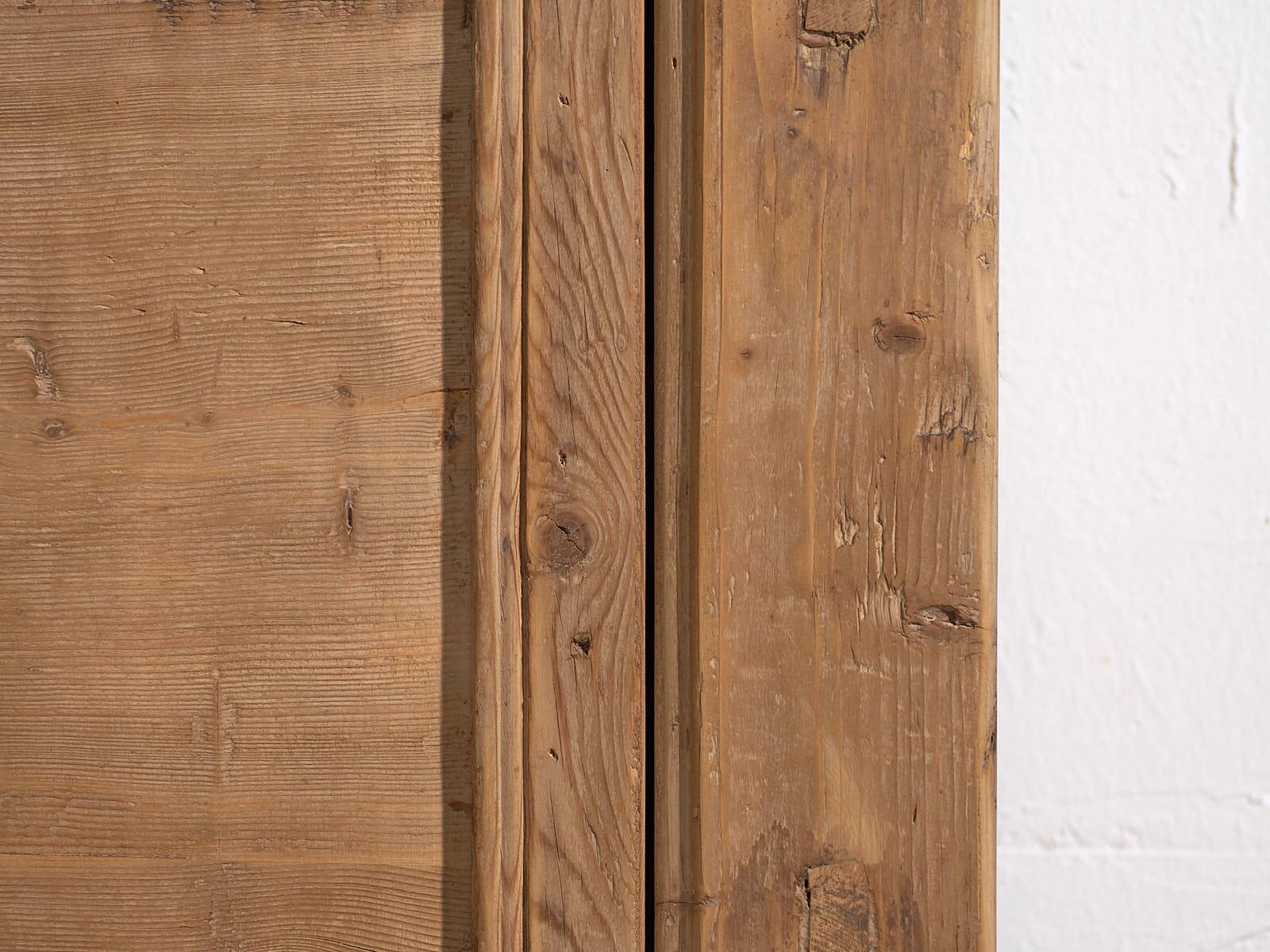 Antique Chinese three-door sideboard (circa 1900)