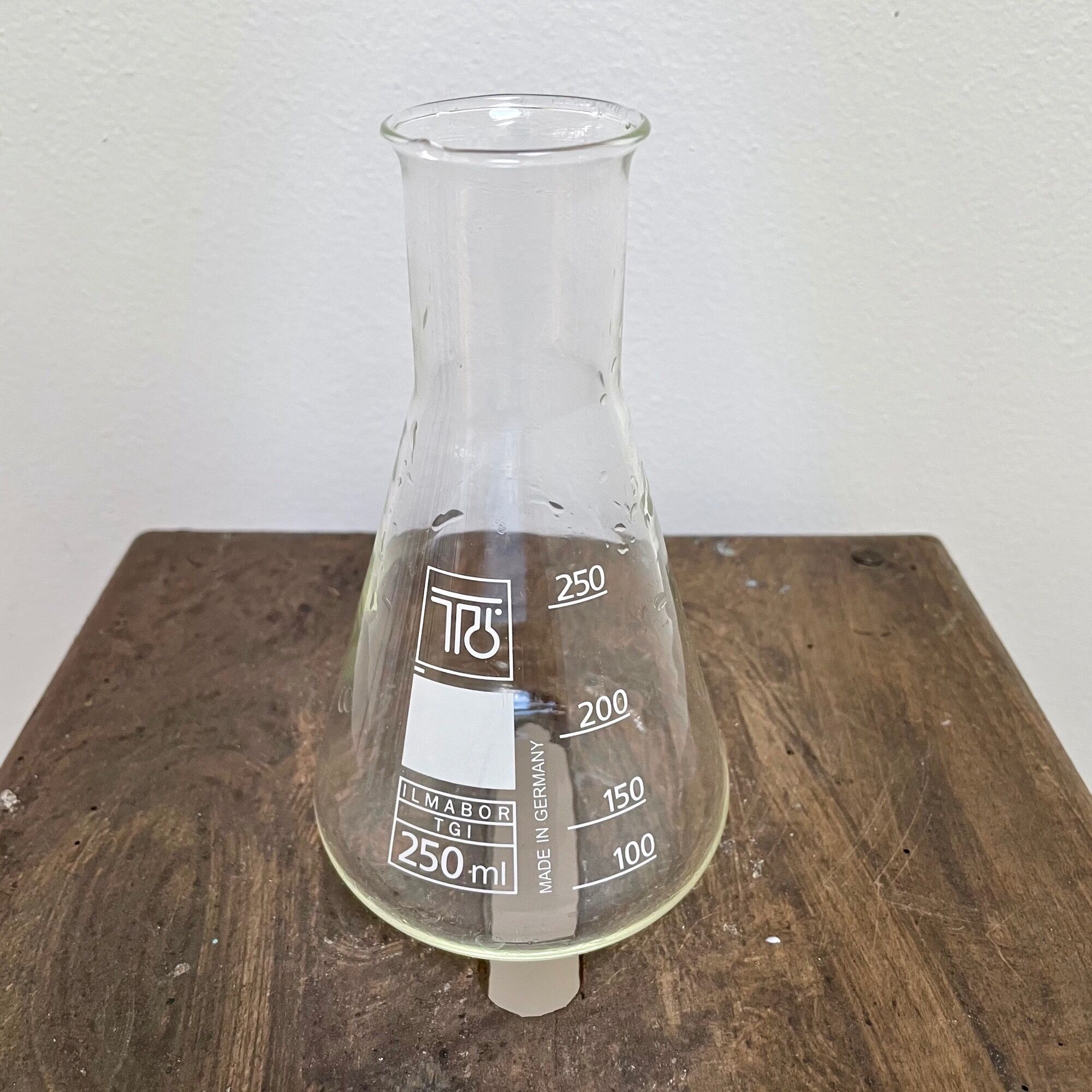 Chemistry Carafe 250ML Ilmabor TGI