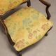 Fauteuils anciens style baroque en noyer sculpté XIX-XX siècle