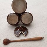 mustard with salt and pepper, brown enamelled sandstone with floral motifs