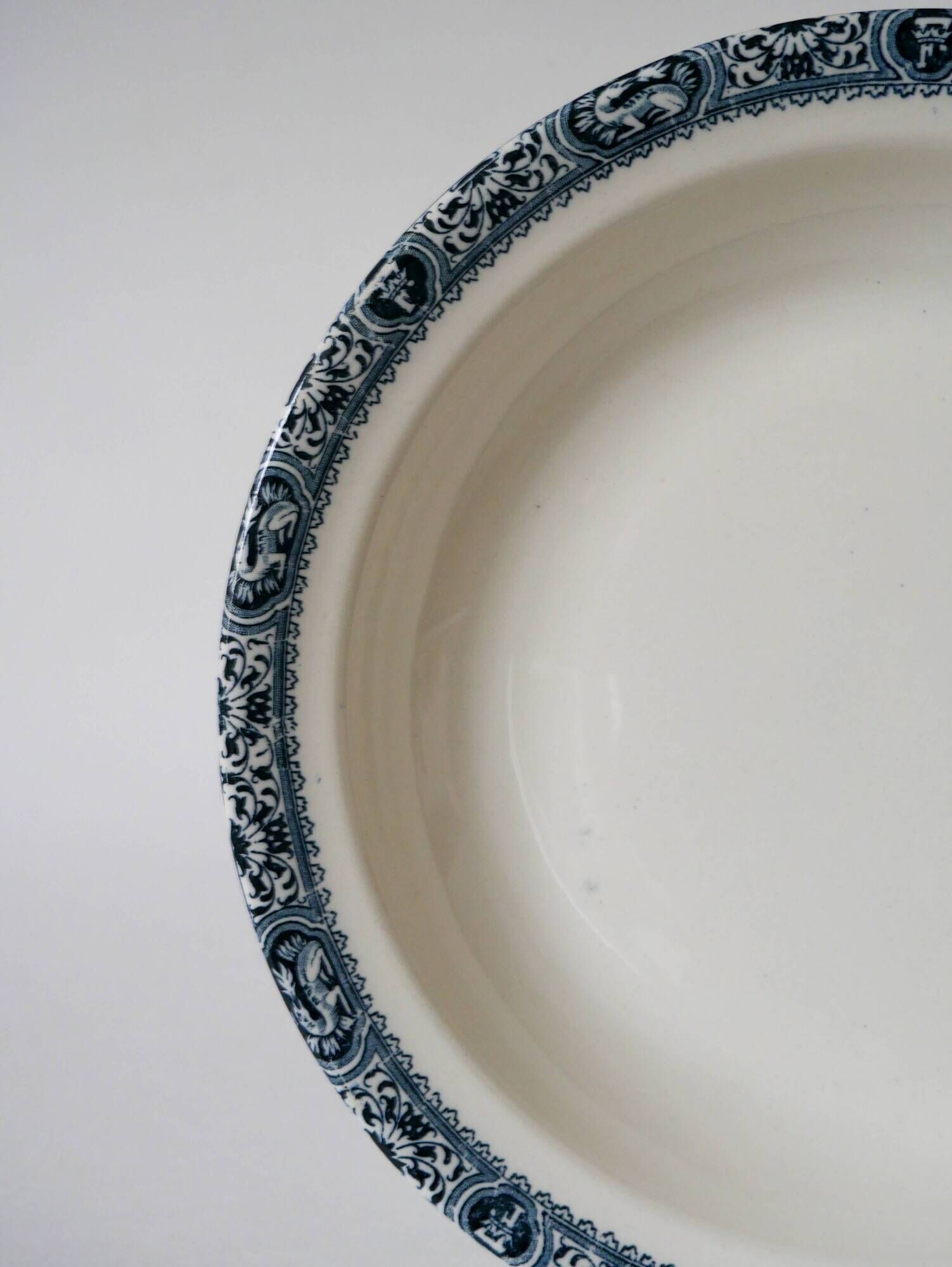 Hollow dish in iron earth model salins model françois 1st 19th century
