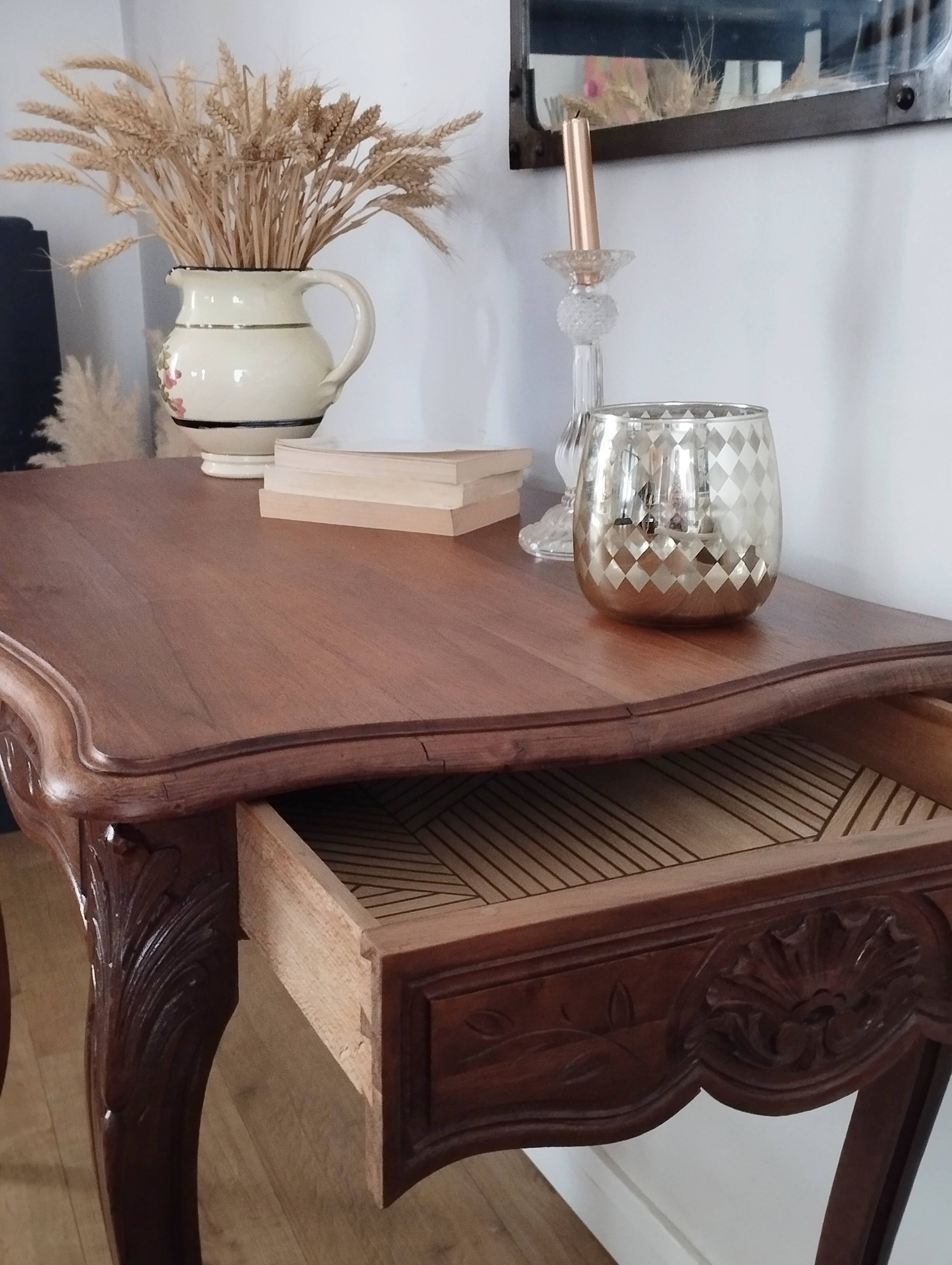 Secretary table, Louis XV style side table.