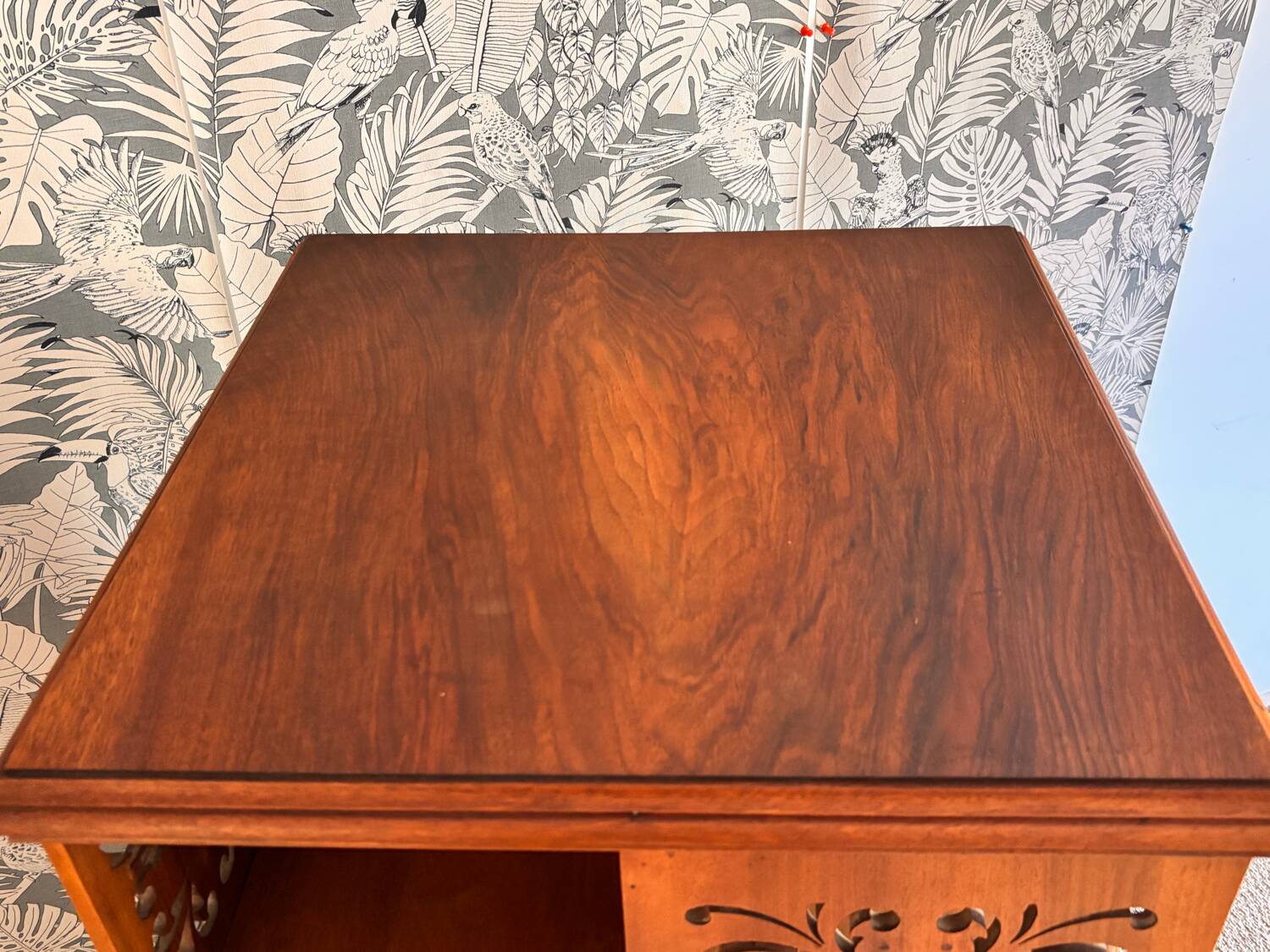 Late 19th century walnut revolving bookcase