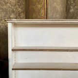 Painted wooden bibus