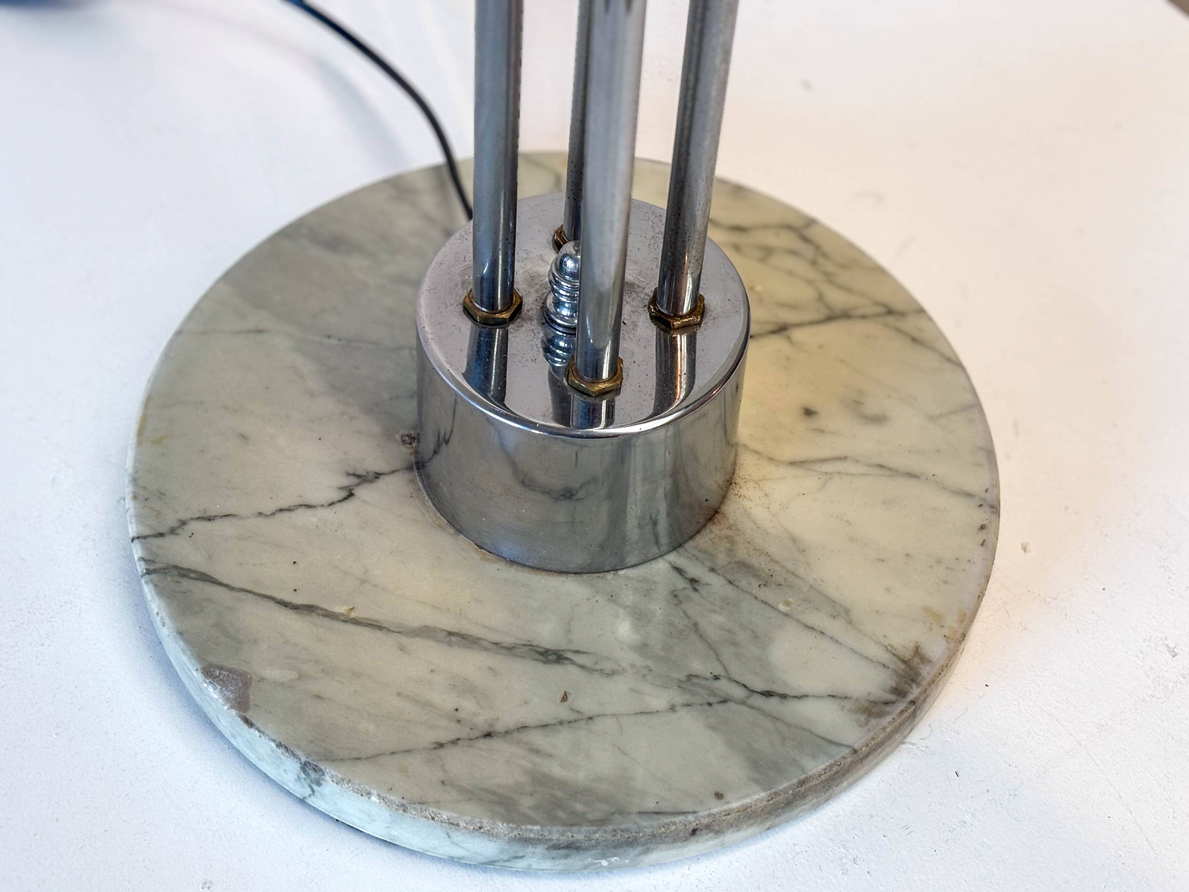 Sculptural Italian table or floor lamp