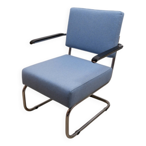fauteuil à cadre tubulaire