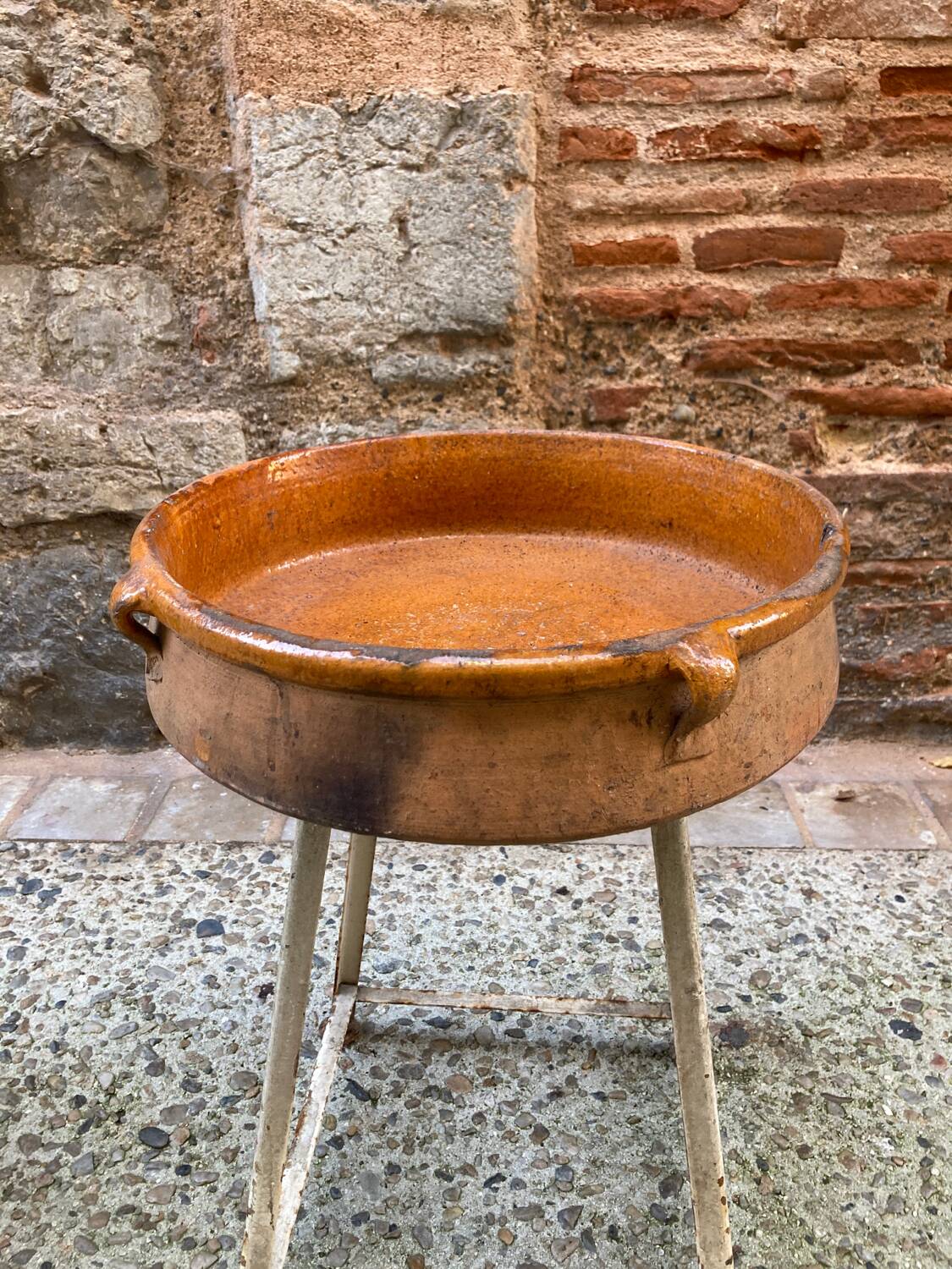South-West glazed earthenware dish