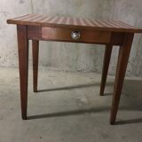 Child desk 50s