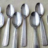 Set of 2 x 6 silver metal spoons 2 different models