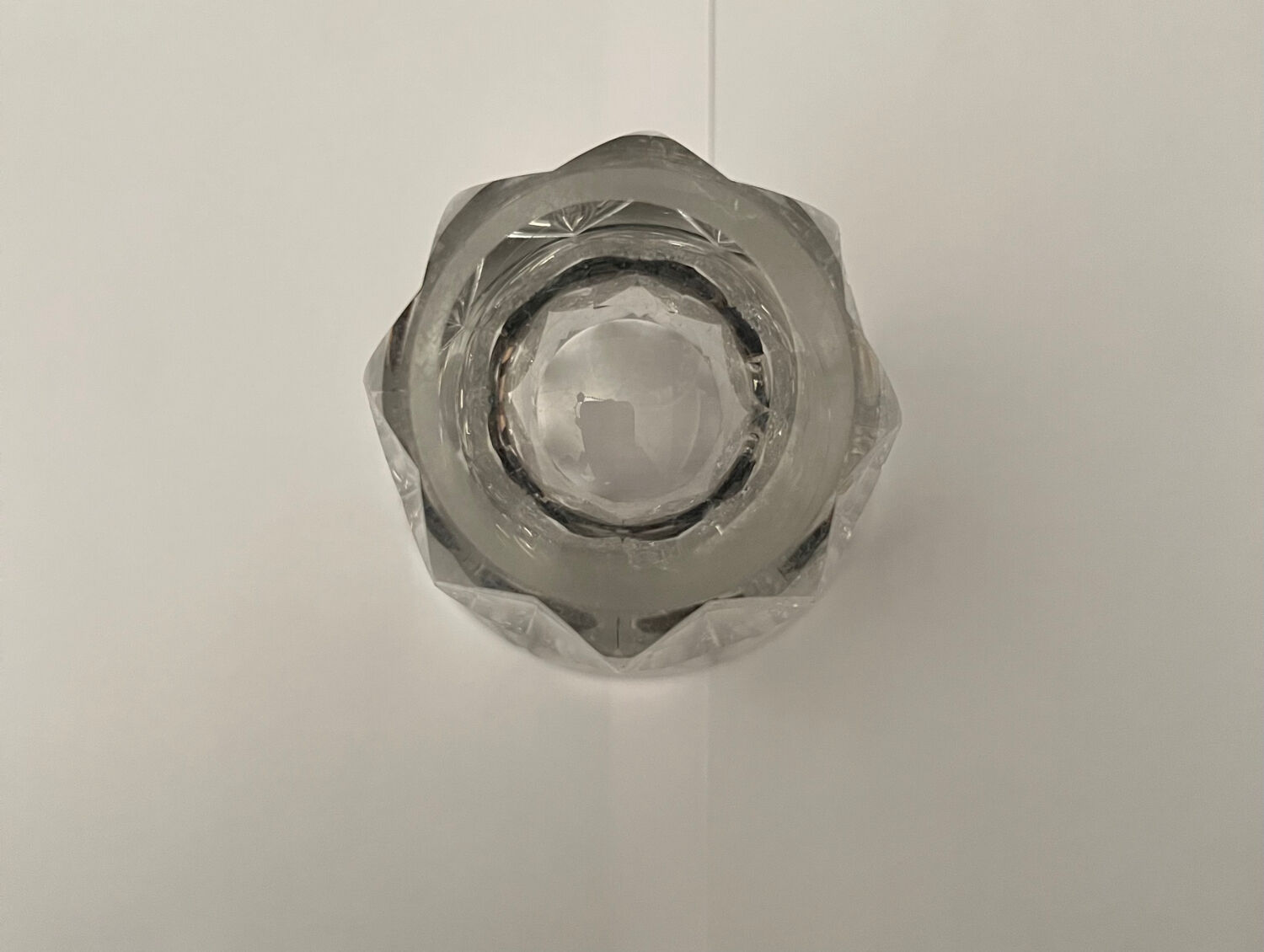 Art deco vase in cut crystal signed Saint Louis