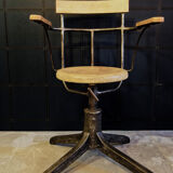 Antiker Behandlungsstuhl 30er chair