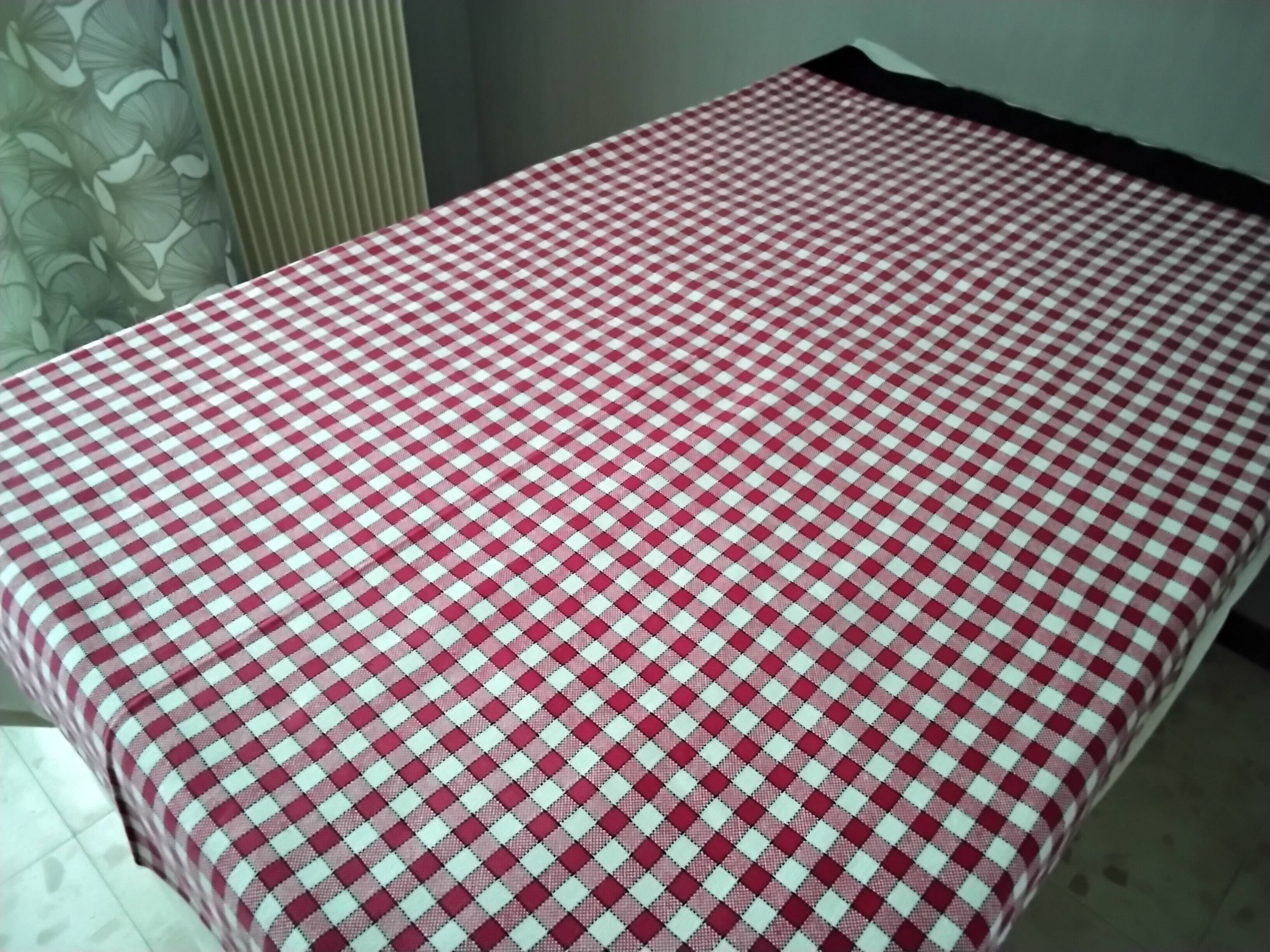Vintage cotton bistro tablecloth 1.14 x 1.45 m