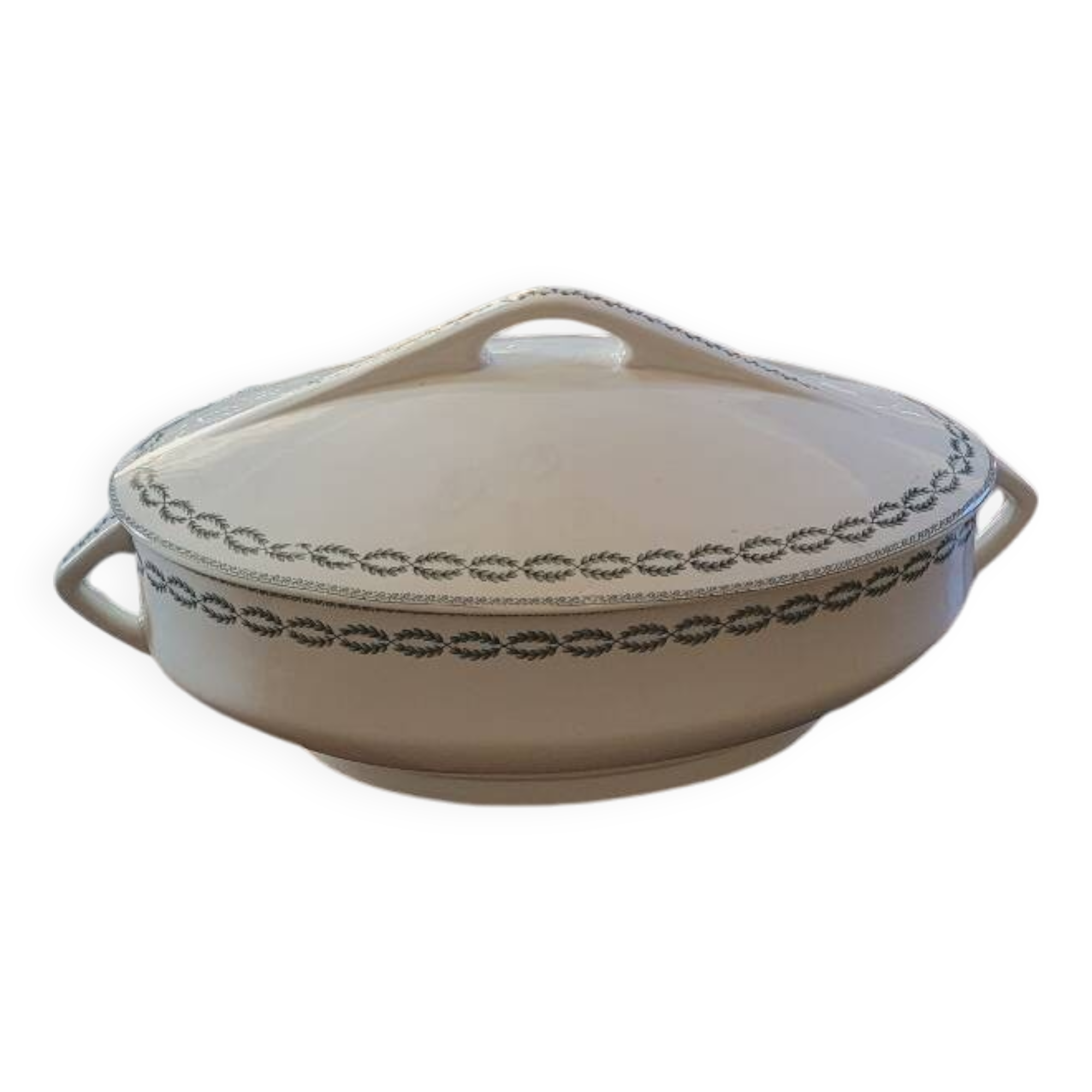 Sarreguemines iron earth tureen