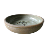 Dish hollow stoneware flower decoration, signed, 70 years