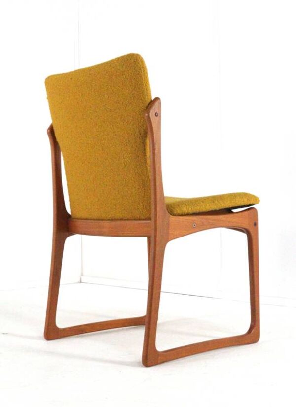 Ensemble de 6 chaises de salle à manger Vamdrup 'Nyhavn' - nouvelle tapisserie restaurée