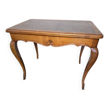 Cherry wood coffee table (small model)