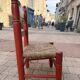 Chaise enfant ancienne décor artisanal peint