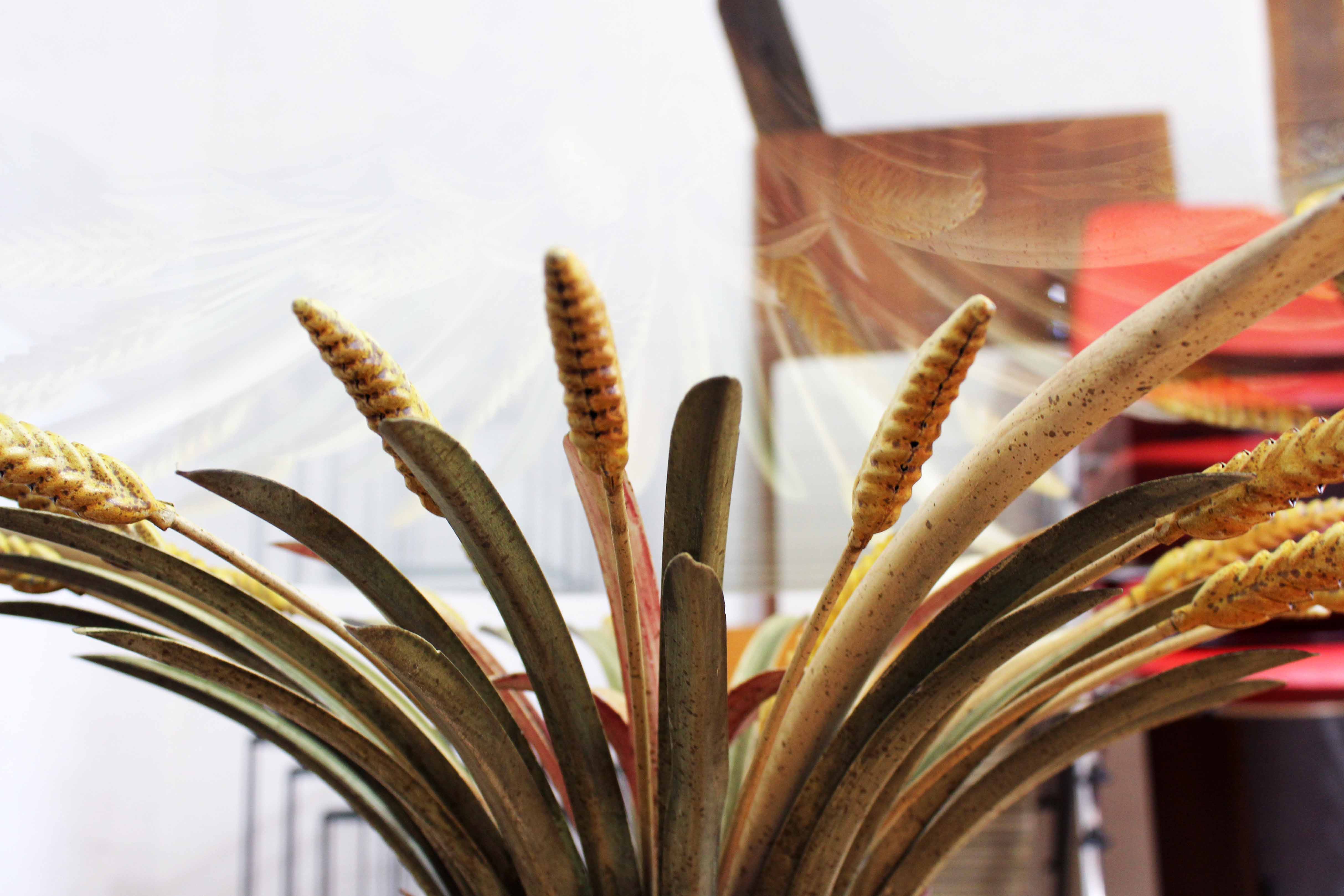 Table called Coco Chanel