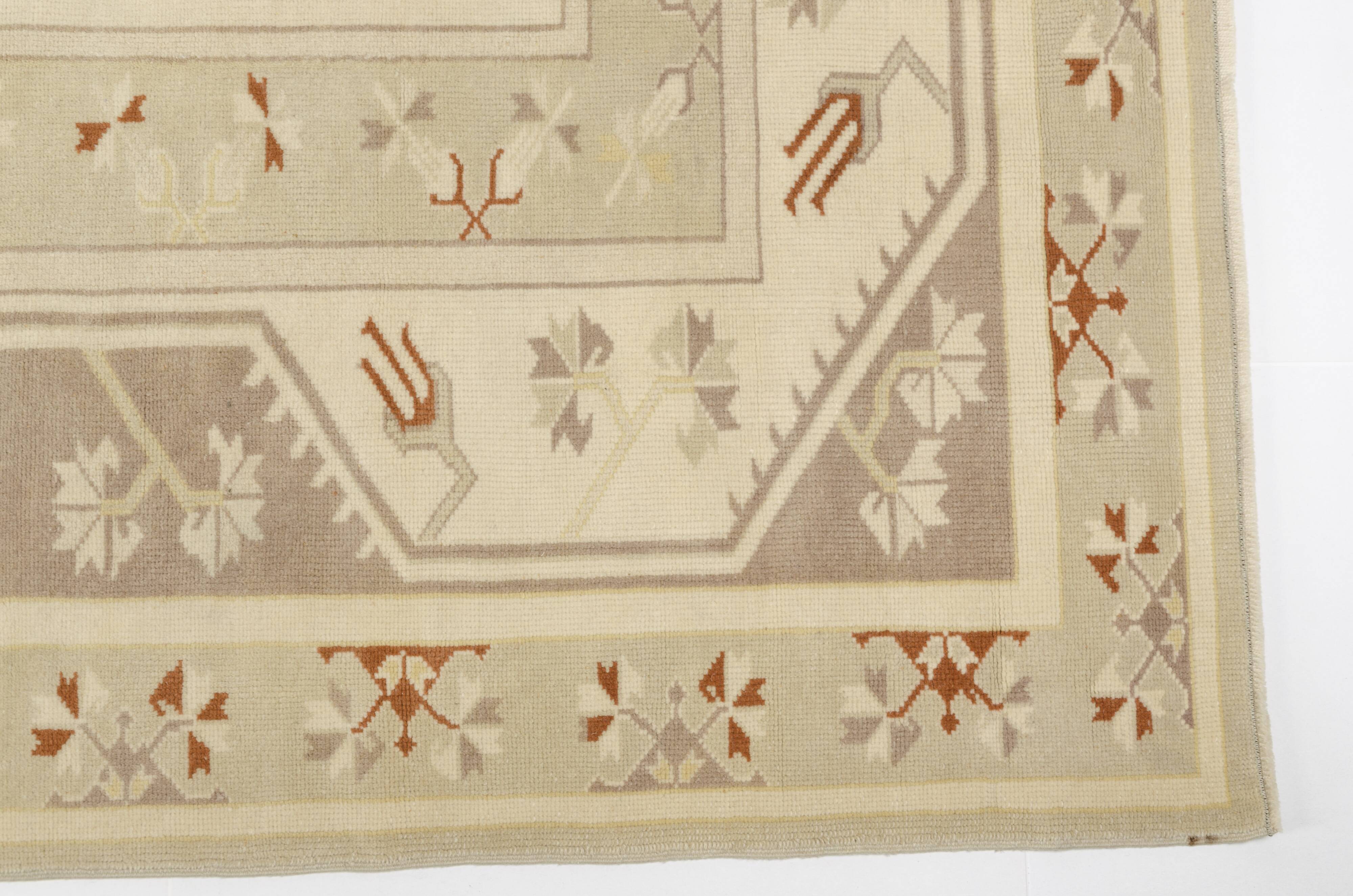Oushak Handknotted Wool Carpet