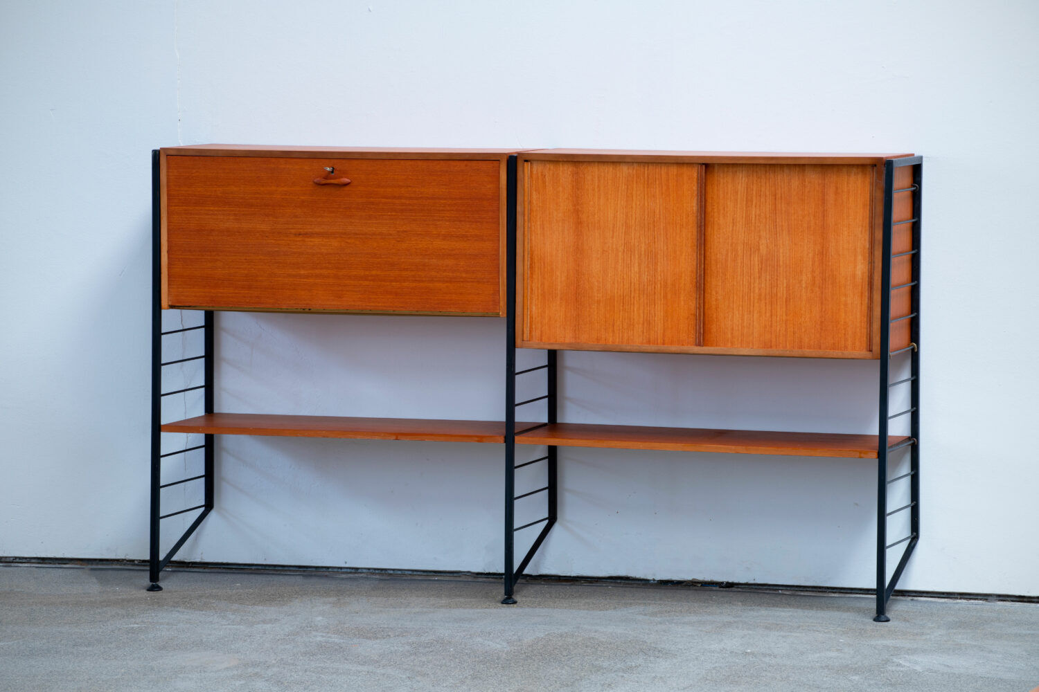 Library / Scandinavian Wall unit in teak 1960