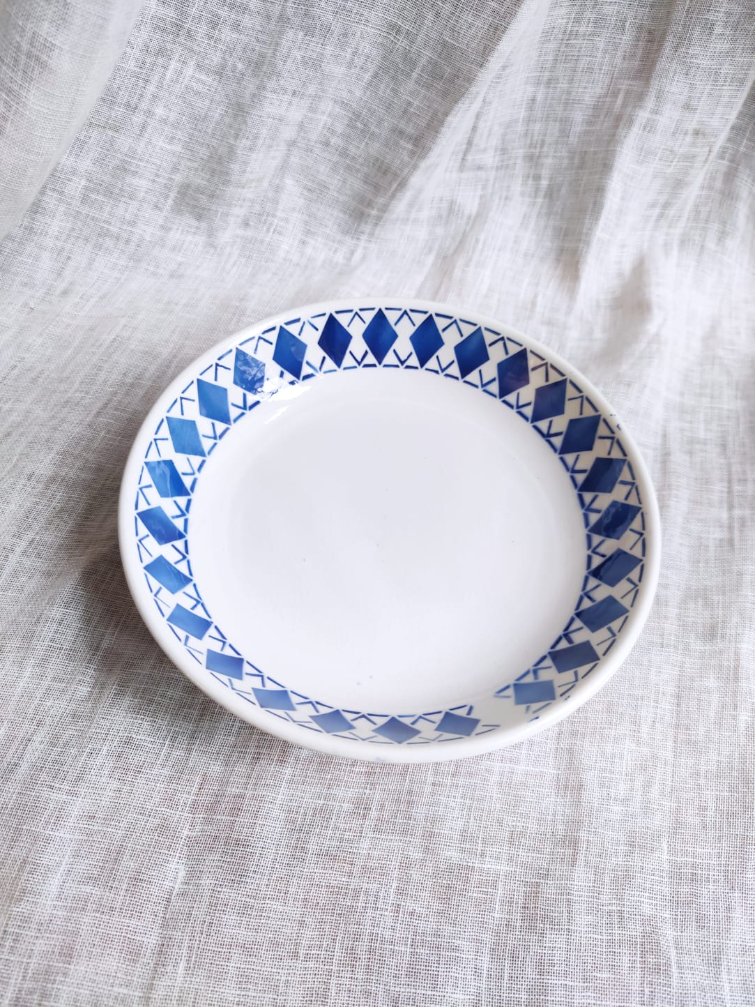 Badonviller Round Foot Dishes Blue Harlequin Patterns "Marie"