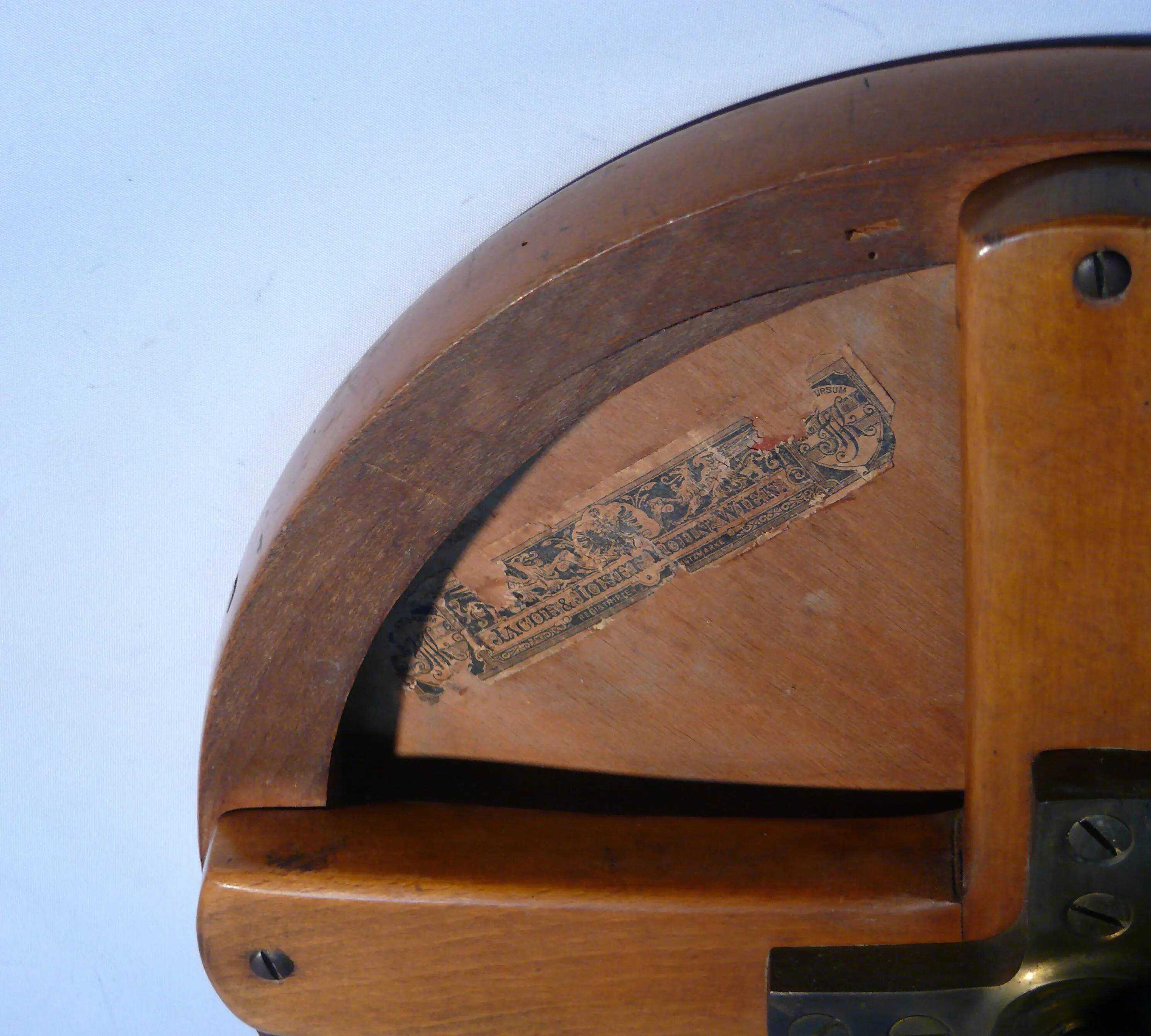 Tabouret de piano / tabouret pivotant, J. & J. Kohn company, tabouret ancien en bois courbé, vers 1900