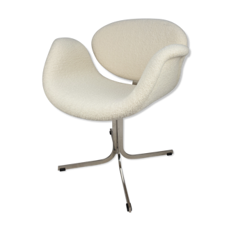 Little Tulip chair by Pierre Paulin from Artifort