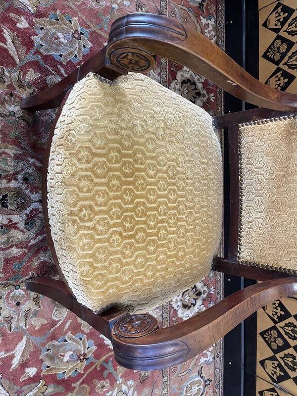 Fauteuil à crosses époque Empire