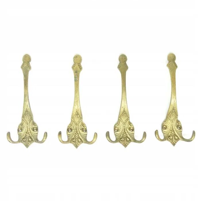 EW9 Set of Four Hangers in Eclectic Style