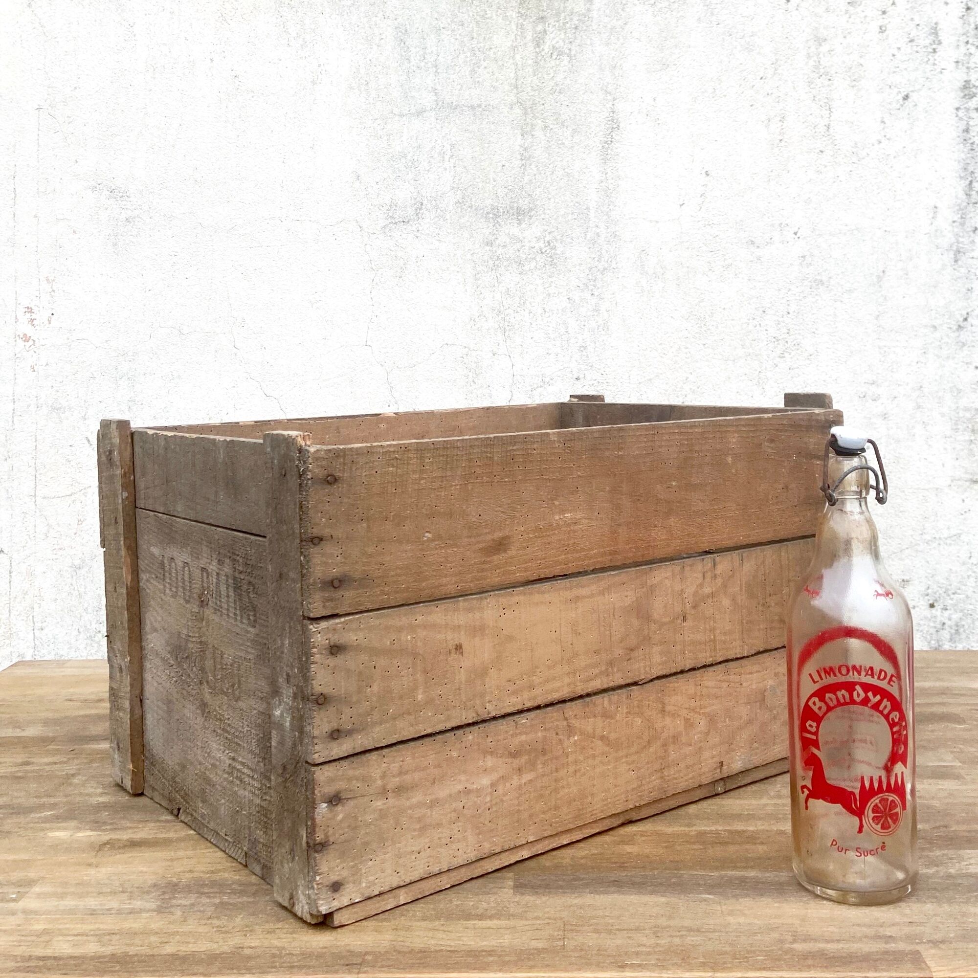 Box Locker Vintage wooden box - marking: 100 loaves 1/2 kilo
