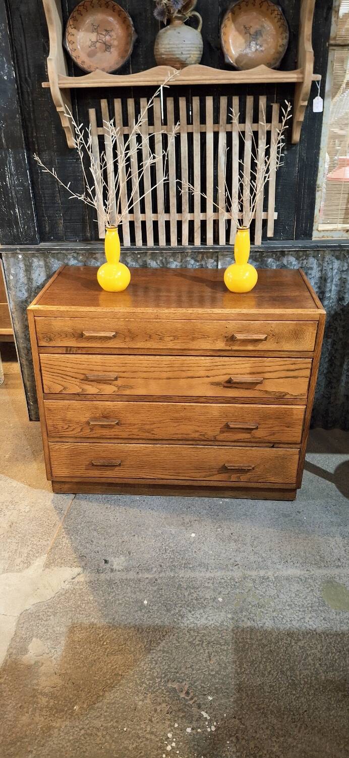 Vintage chest of drawers