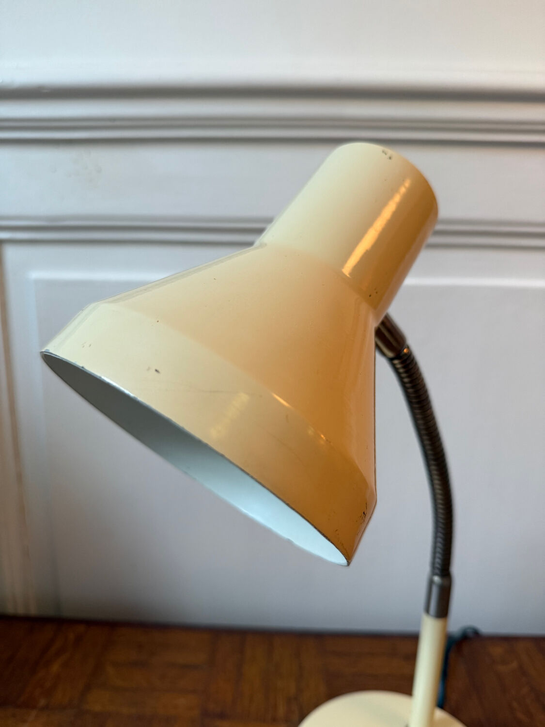 Pale yellow metal desk lamp