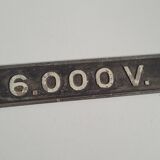 Brass plate 6.000V