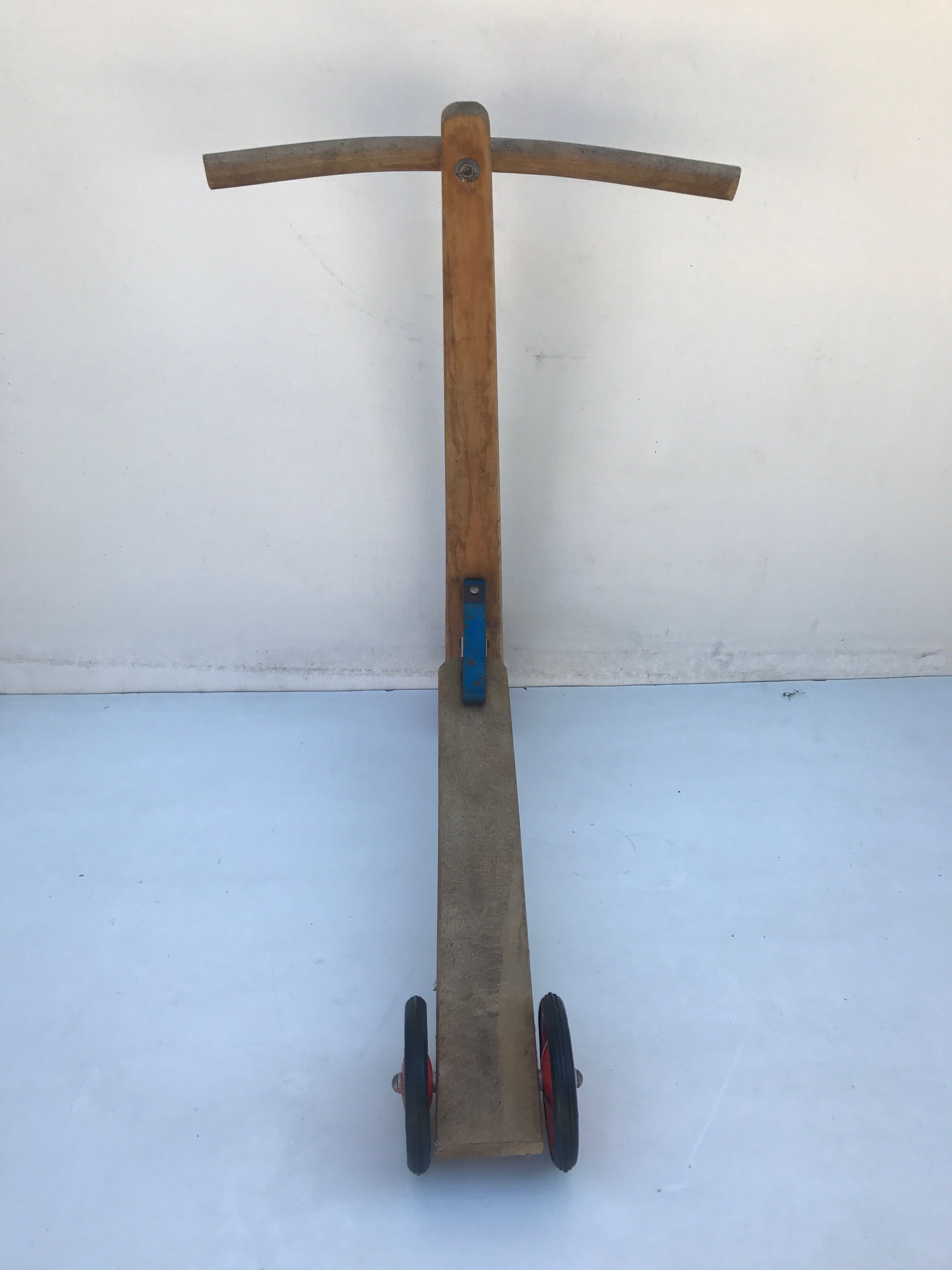 Old scooter vero baby abc in wood & metal of the 1960s vintage