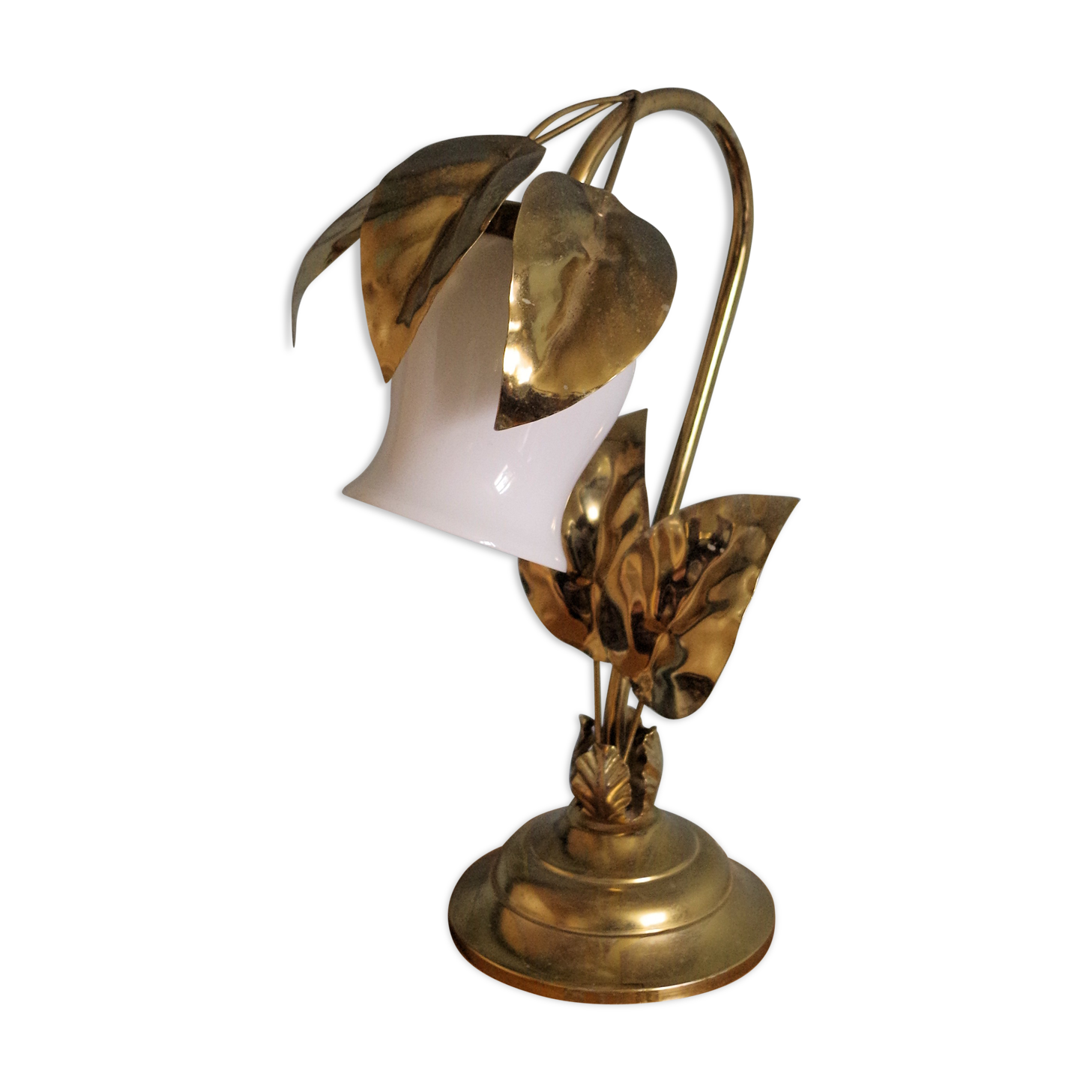 Brass flower lamp