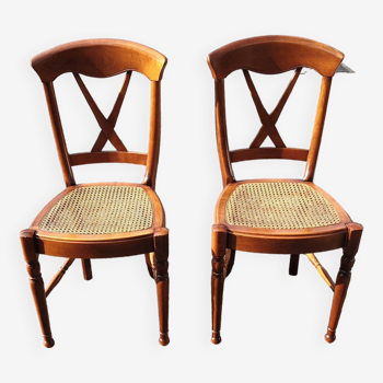 Paire de chaises  cannée