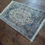 Handmade Pakistani wool and silk rug 128x80cm