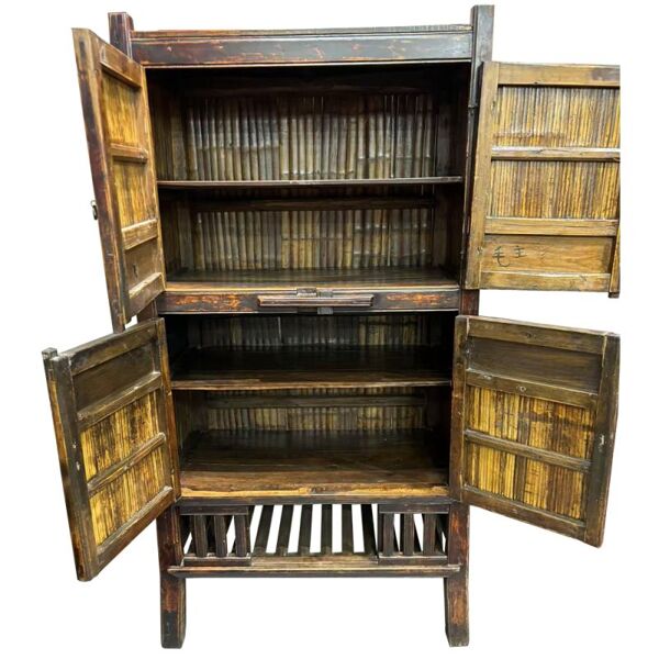 Armoire vietnamienne garde-manger
