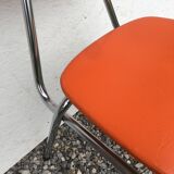 Orange skaï chair