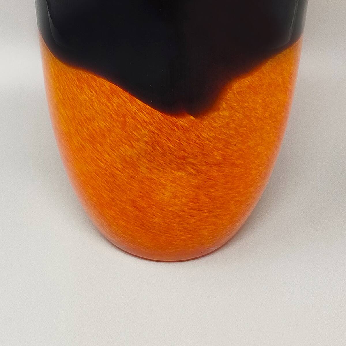 1970s Astonishing Vase By Ca' dei Vetrai in Murano Glass. Made in Italy