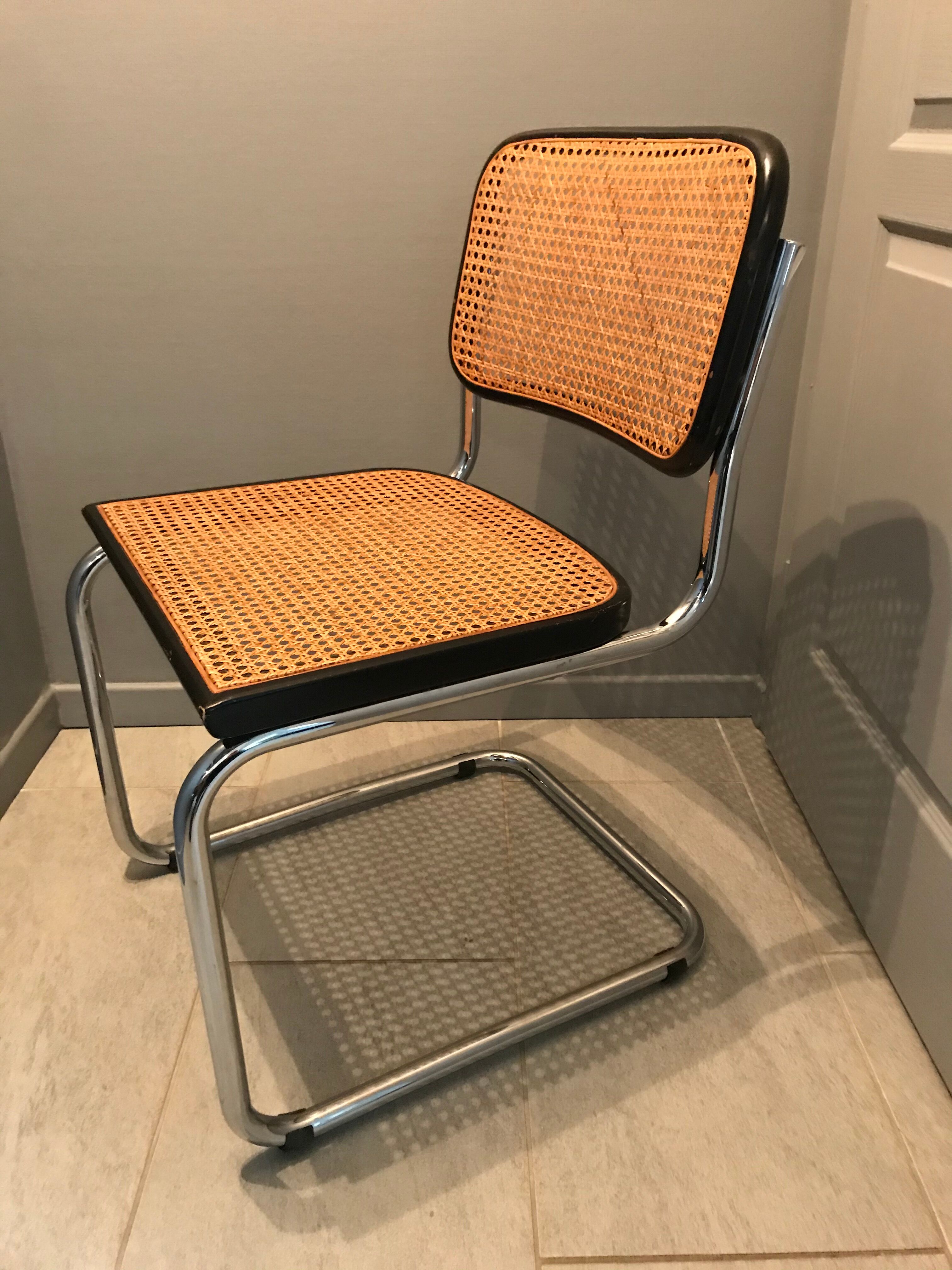 B32 Marcel Breuer black and chrome chair