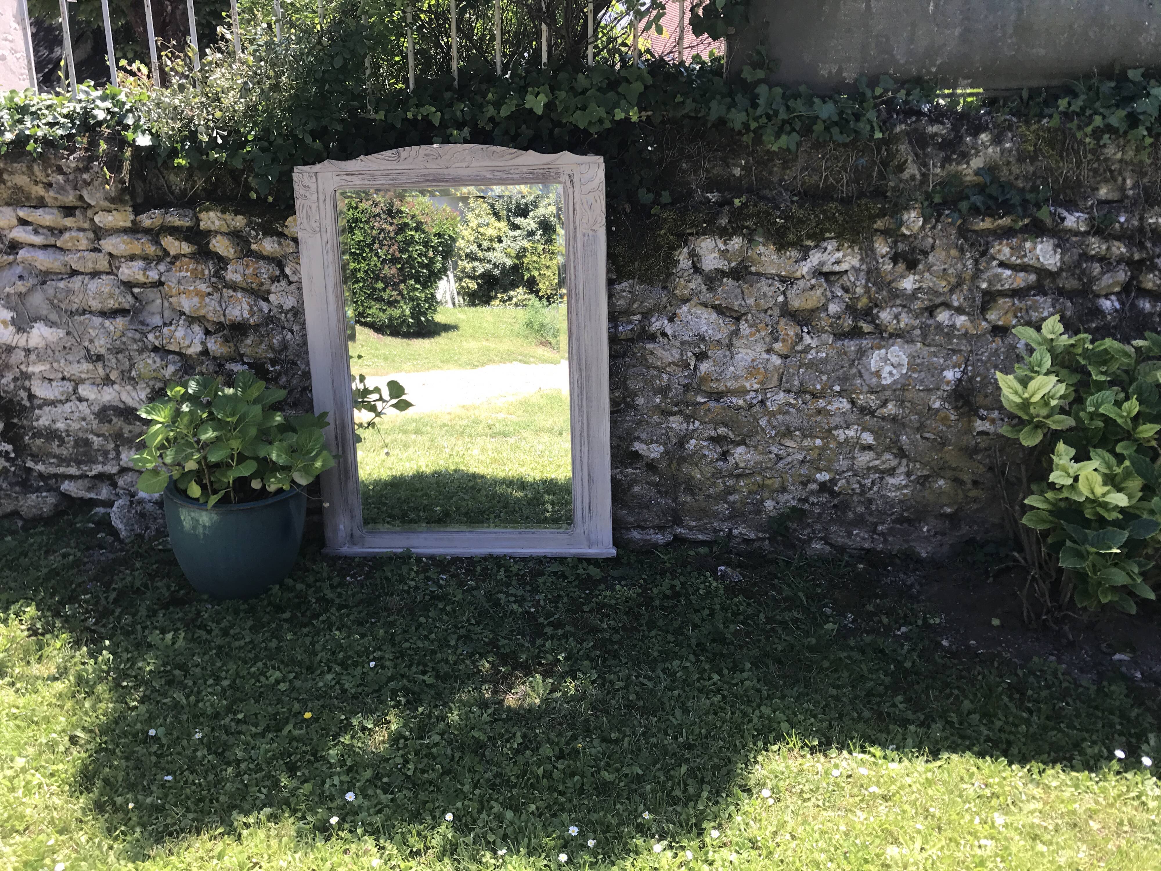 Old white mirror patinated 90x119cm