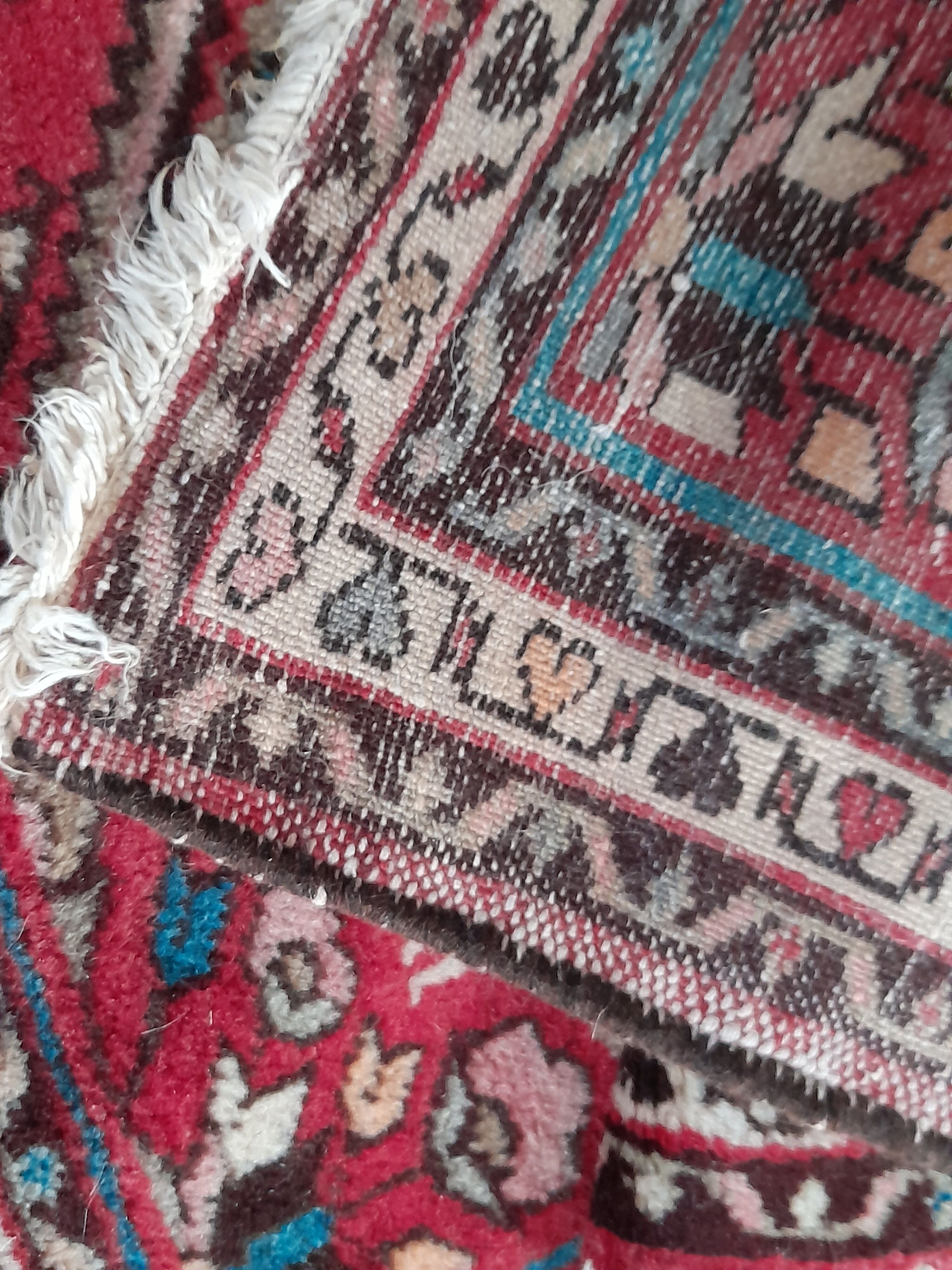Oriental carpet 62x93 cm