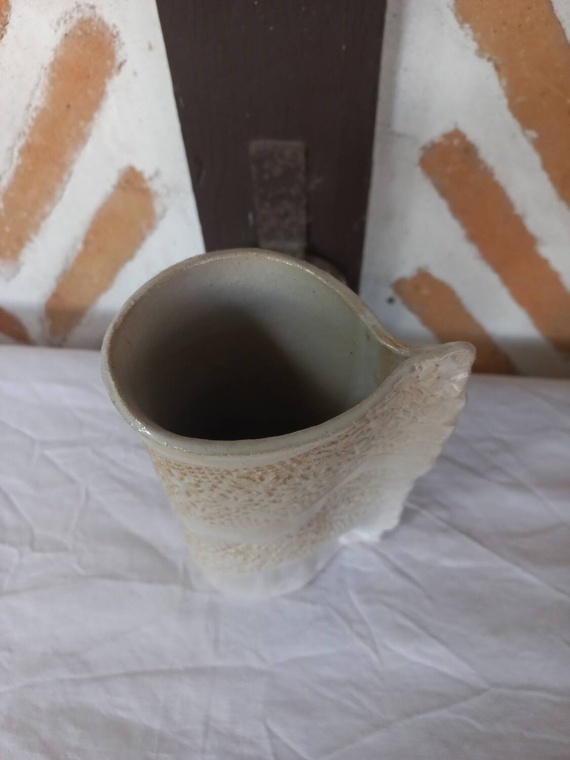 Lace glazed earthenware vase