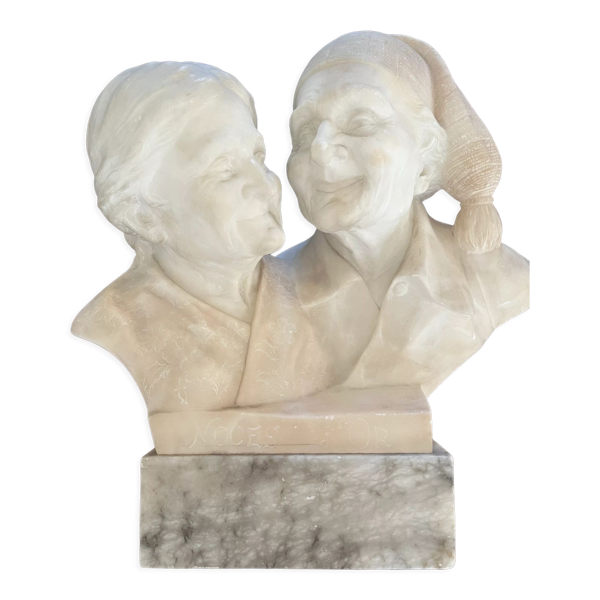 Sculpture couple marié en bloc de marbre