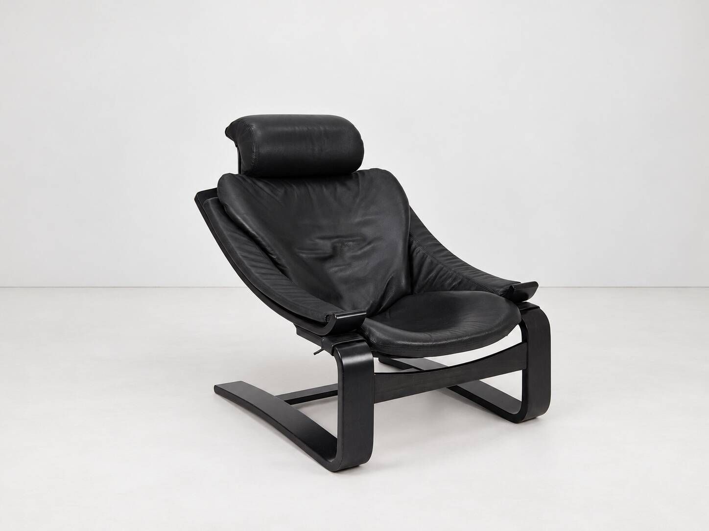 Kroken Armchair in Black Leather by Ake Fribytter for Roche Bobois
