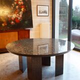 Round table in polished granite 10 seats